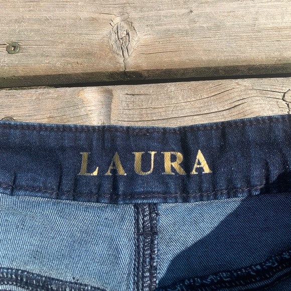 Laura Dark Wash Bootcut Jeans - Size 12 - Picture 4 of 8
